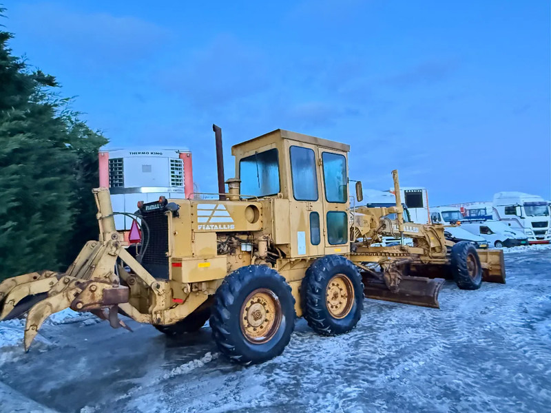 Fiat Allis FG85 ARTICULATED GRADER Ripper + Front blade - Zrovnávač: obrázok 5 Fiat Allis FG85 ARTICULATED GRADER Ripper + Front blade - Zrovnávač: obrázok 5