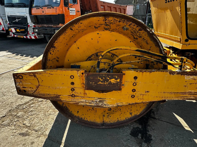 Valec Koehring BOMAG BW 212 Wals with vibration 12T: obrázok 9