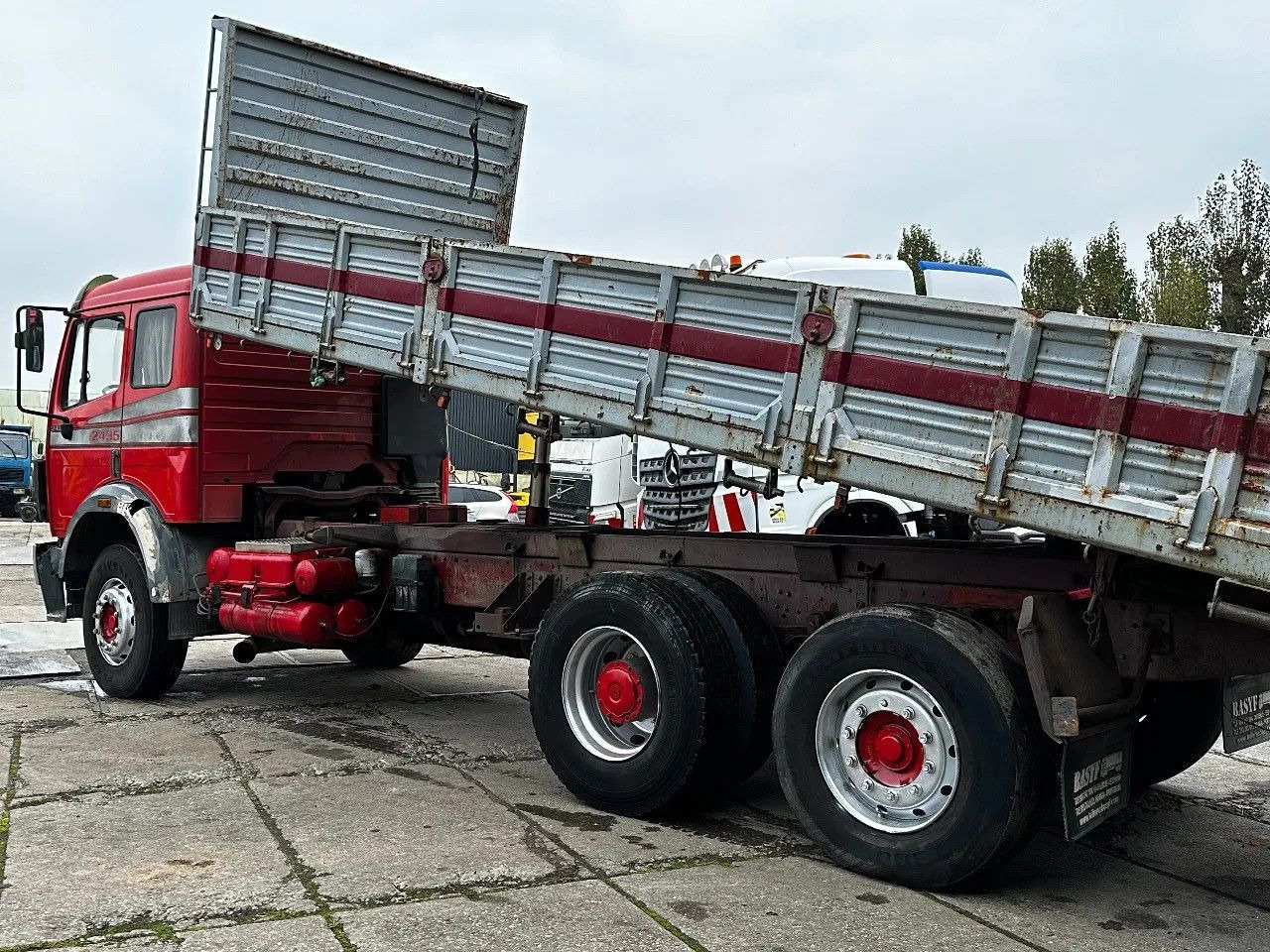 Mercedes-Benz SK 2435 V8 6X2 Tipper EPS Manual Gearbox Mercedes-Benz SK 2435 V8 6X2 Tipper EPS Manual Gearbox - Sklápač: obrázok 3 Mercedes-Benz SK 2435 V8 6X2 Tipper EPS Manual Gearbox Mercedes-Benz SK 2435 V8 6X2 Tipper EPS Manual Gearbox - Sklápač: obrázok 3