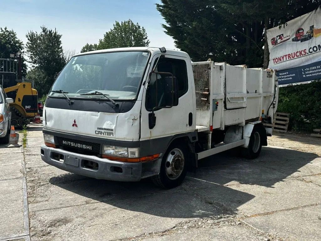 Mitsubishi Canter GARBAGE TRUCK SPRING/SPRING MANUAL GEARBO - Auto na odvoz odpadu: obrázok 2 Mitsubishi Canter GARBAGE TRUCK SPRING/SPRING MANUAL GEARBO - Auto na odvoz odpadu: obrázok 2
