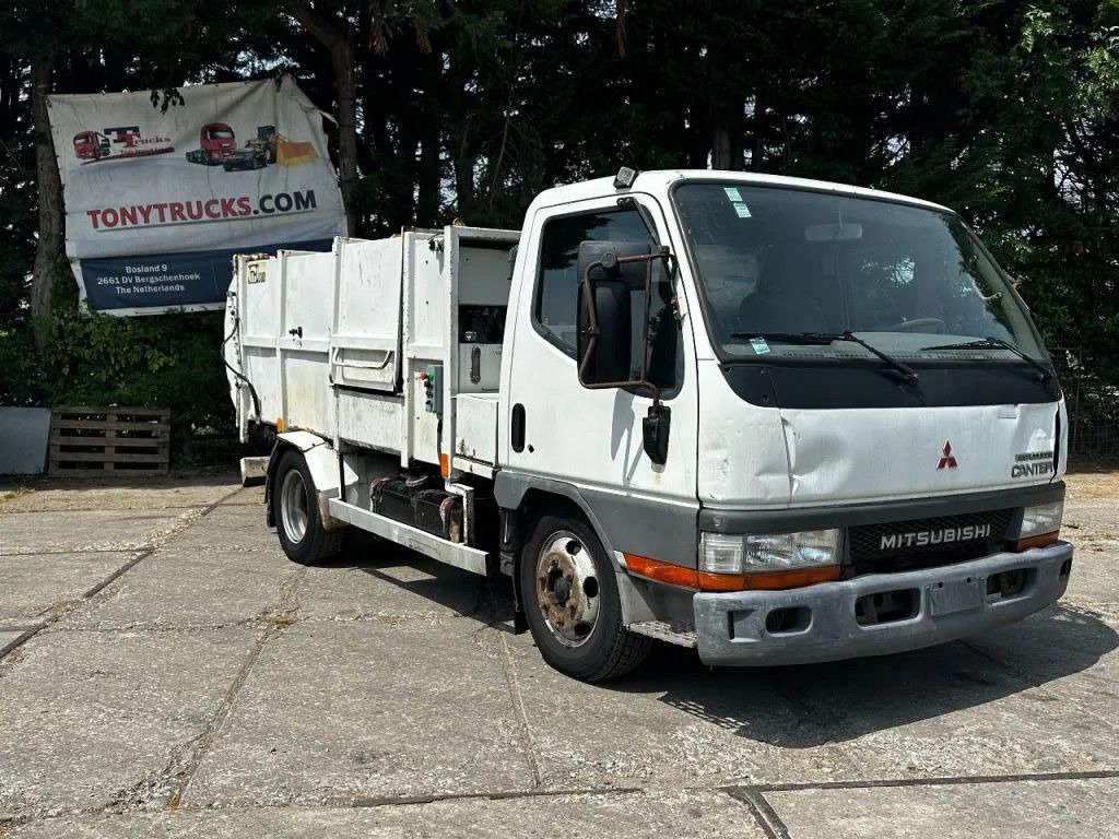 Mitsubishi Canter GARBAGE TRUCK SPRING/SPRING MANUAL GEARBO - Auto na odvoz odpadu: obrázok 1 Mitsubishi Canter GARBAGE TRUCK SPRING/SPRING MANUAL GEARBO - Auto na odvoz odpadu: obrázok 1