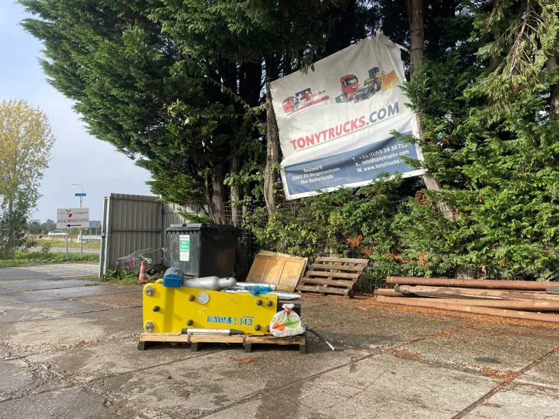 Soosan SB43 Hydraulic Breaker - Príslušenstvo pre Stavebné stroje: obrázok 2 Soosan SB43 Hydraulic Breaker - Príslušenstvo pre Stavebné stroje: obrázok 2