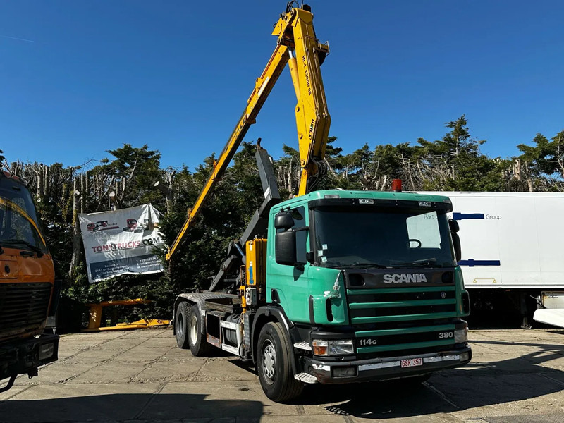 Scania P114-380 6X2 Ampirol + Heila 13000 5T Crane Manual Gear - Kontejnérový podvozek/ Výměnná nástavba: obrázok 1 Scania P114-380 6X2 Ampirol + Heila 13000 5T Crane Manual Gear - Kontejnérový podvozek/ Výměnná nástavba: obrázok 1