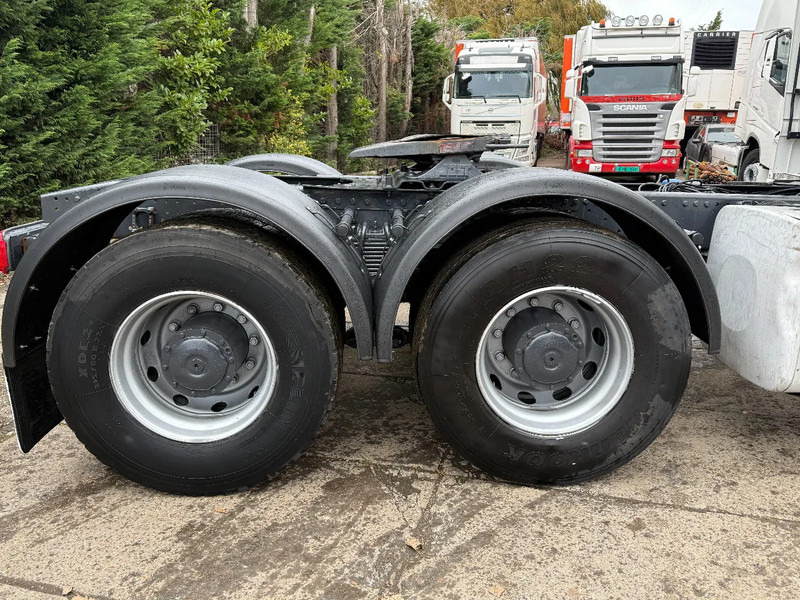 MAN TGX 33.480 6X4 Tractor-unit Spring/Spring Retarder Euro5 - Ťahač: obrázok 5 MAN TGX 33.480 6X4 Tractor-unit Spring/Spring Retarder Euro5 - Ťahač: obrázok 5