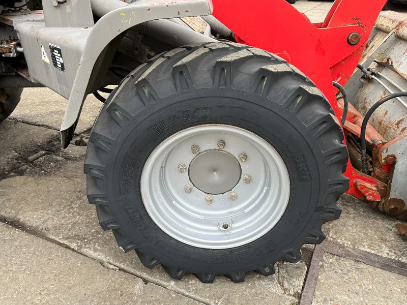 Volvo L30 WHEELLOADER OPEN BUCKET QUICK COUPLER - Kolesový nakladač: obrázok 5 Volvo L30 WHEELLOADER OPEN BUCKET QUICK COUPLER - Kolesový nakladač: obrázok 5