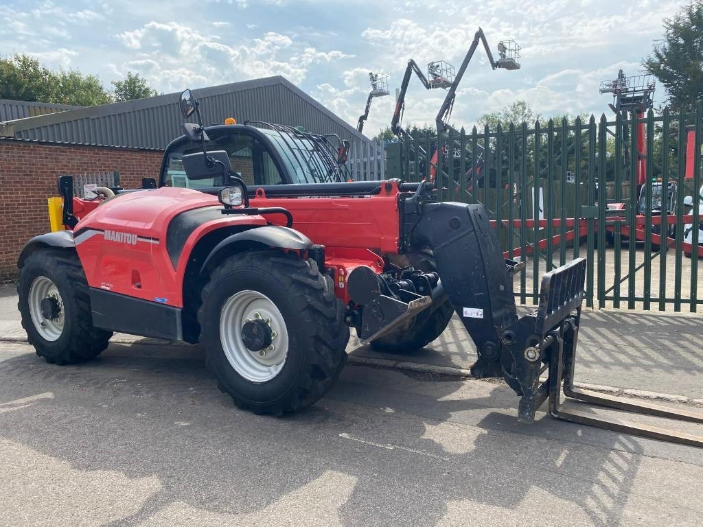 Manitou MT 1335 - Teleskopický nakladač: obrázok 3 Manitou MT 1335 - Teleskopický nakladač: obrázok 3