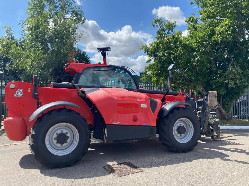 Manitou MT 1440 - Teleskopický nakladač: obrázok 1 Manitou MT 1440 - Teleskopický nakladač: obrázok 1
