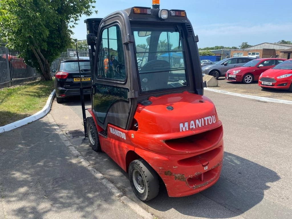 Leasing Manitou Mi25D  Manitou Mi25D: obrázok 9