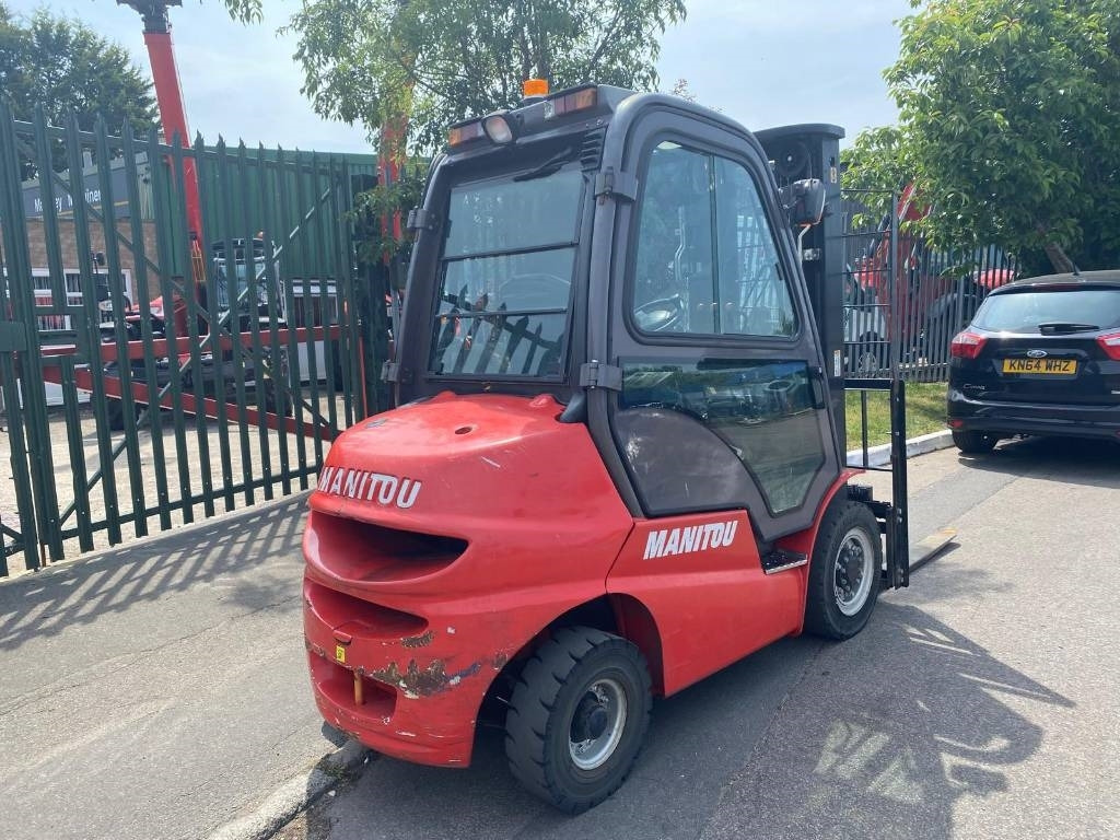 Manitou Mi25D - Dieselový vysokozdvižný vozík: obrázok 3 Manitou Mi25D - Dieselový vysokozdvižný vozík: obrázok 3