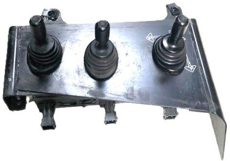 3 Way hydraulic control lever for Linde 115 - Elektrický systém pre Manipulačná technika: obrázok 1 3 Way hydraulic control lever for Linde 115 - Elektrický systém pre Manipulačná technika: obrázok 1