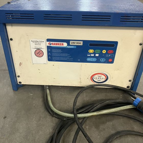 Hawker E 24V/80A+EU - Elektrický systém pre Manipulačná technika: obrázok 3 Hawker E 24V/80A+EU - Elektrický systém pre Manipulačná technika: obrázok 3