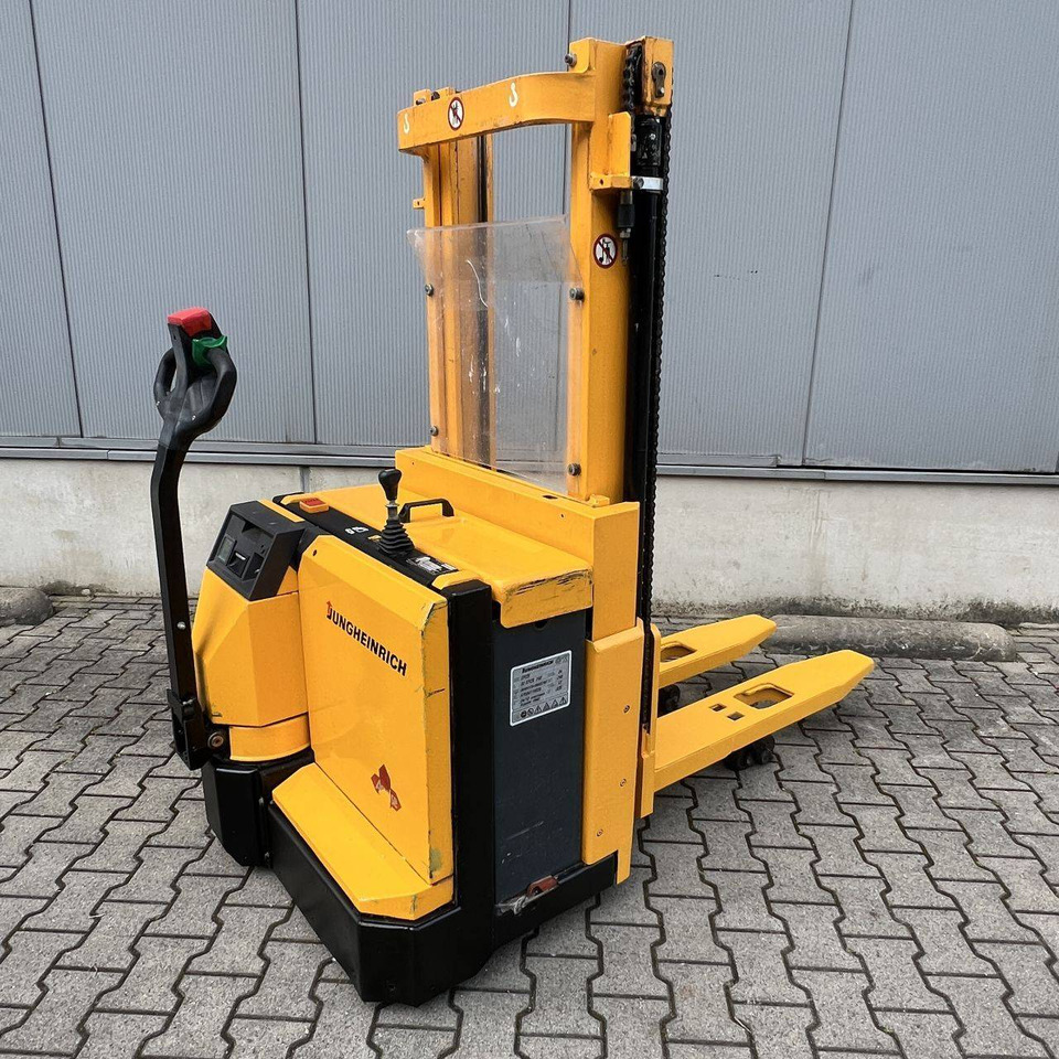 Jungheinrich EJC-Z16 - Stohovač: obrázok 1 Jungheinrich EJC-Z16 - Stohovač: obrázok 1