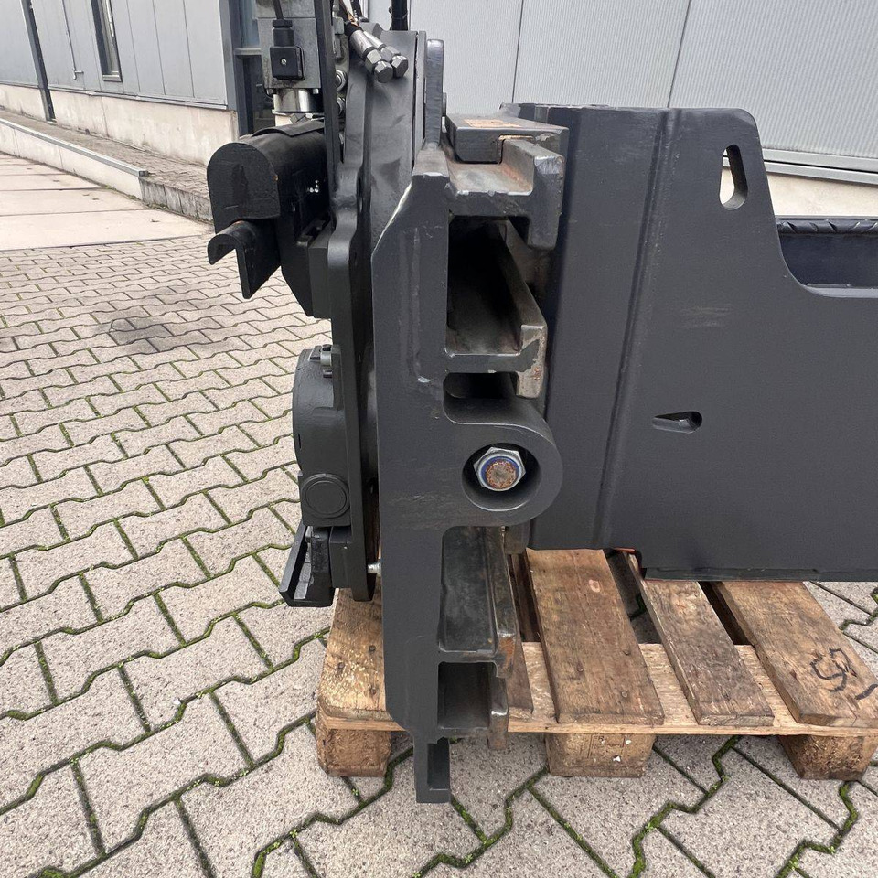 Kaup rotating baleclamp 4.8T493 - Čeľuste na balíky: obrázok 5 Kaup rotating baleclamp 4.8T493 - Čeľuste na balíky: obrázok 5