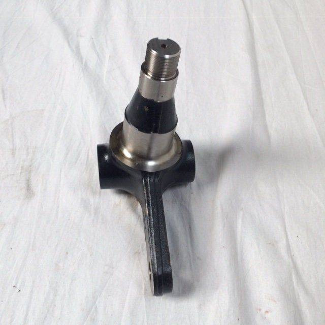 Knuckle, R.H. for Caterpillar - Tehlica pre Manipulačná technika: obrázok 1 Knuckle, R.H. for Caterpillar - Tehlica pre Manipulačná technika: obrázok 1