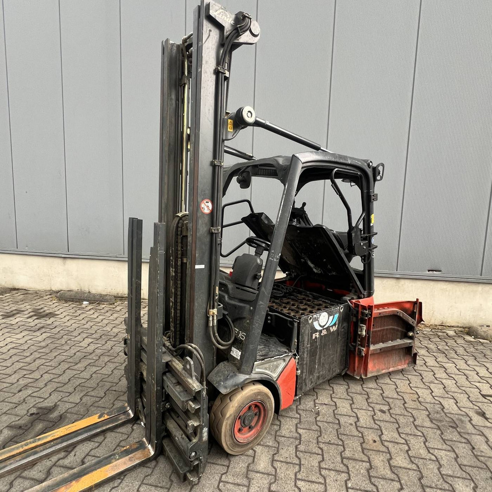 Linde E16 (386) - Elektrický vysokozdvižný vozík: obrázok 2 Linde E16 (386) - Elektrický vysokozdvižný vozík: obrázok 2