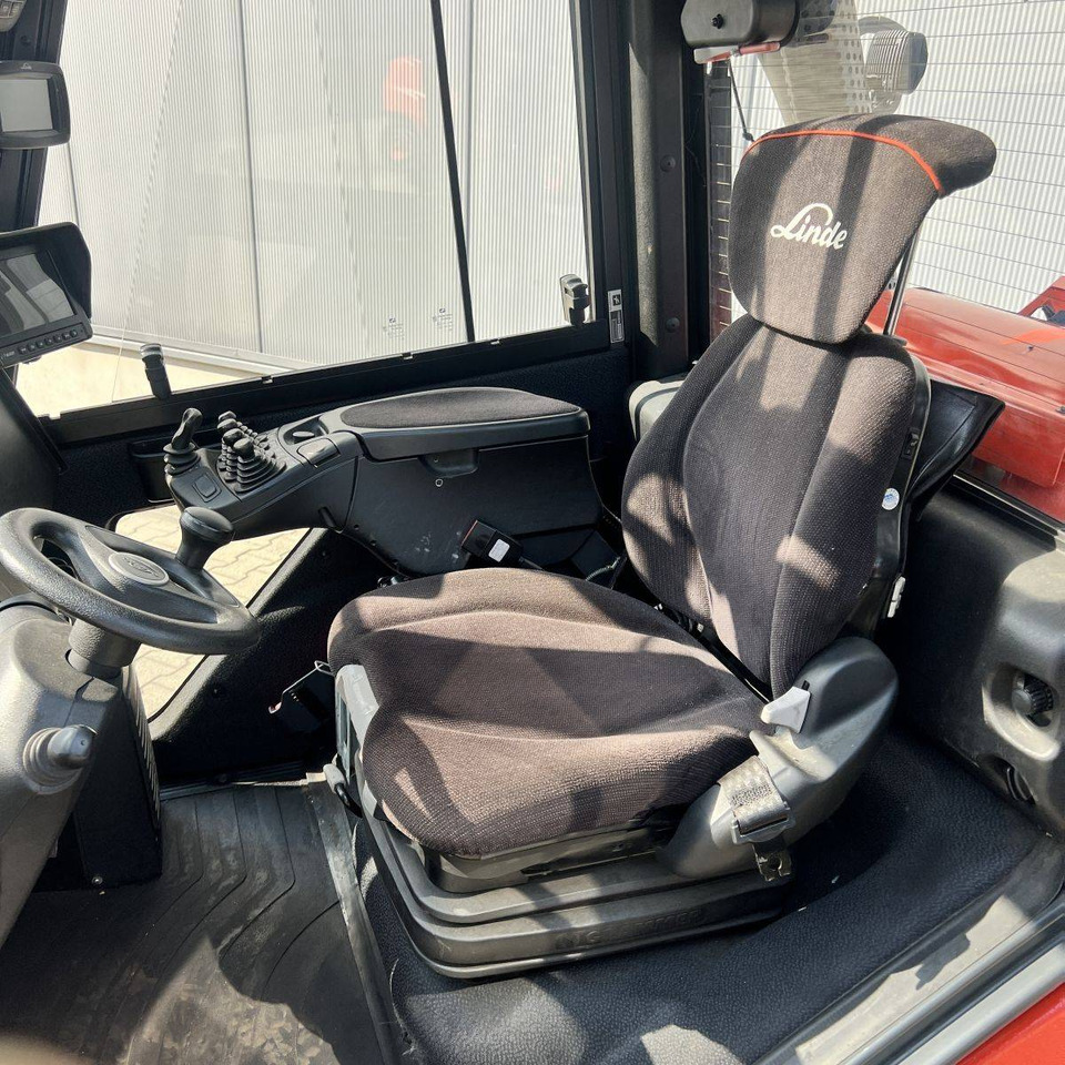 Linde H35T (393-02) EVO - Plynový vysokozdvižný vozík: obrázok 4 Linde H35T (393-02) EVO - Plynový vysokozdvižný vozík: obrázok 4