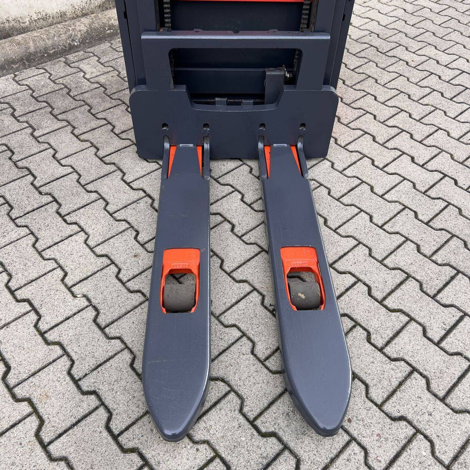 Linde L14 (1173) - Stohovač: obrázok 3 Linde L14 (1173) - Stohovač: obrázok 3