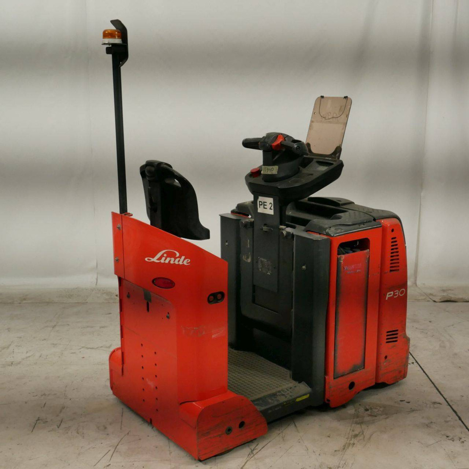 Linde P30C (1190) - Elektricky tahač: obrázok 2 Linde P30C (1190) - Elektricky tahač: obrázok 2