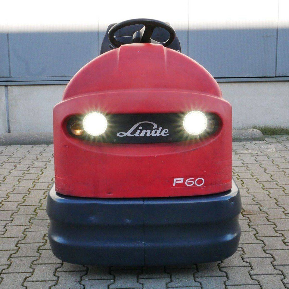 Linde P60Z (126) - Elektricky tahač: obrázok 3 Linde P60Z (126) - Elektricky tahač: obrázok 3