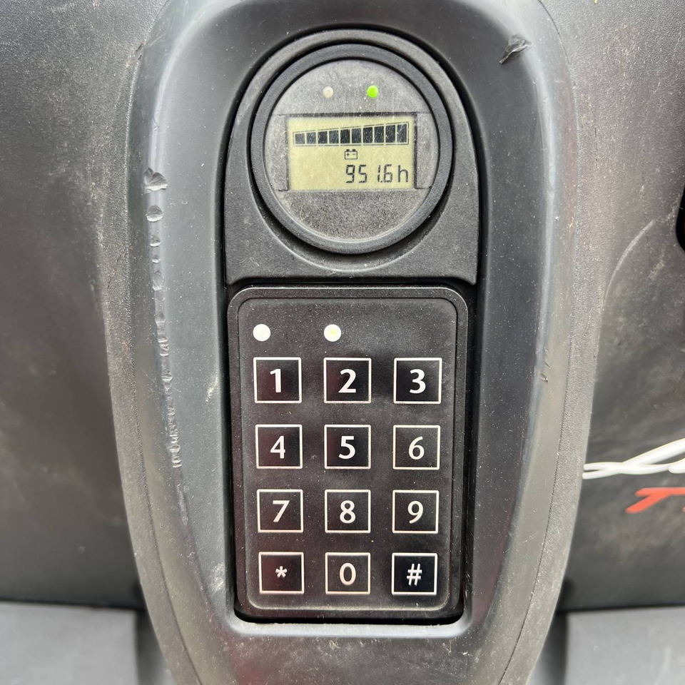 Linde T16 (1152) - Paletový vozík: obrázok 4 Linde T16 (1152) - Paletový vozík: obrázok 4