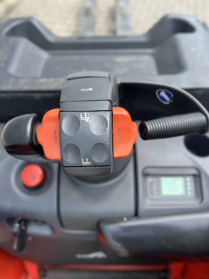 Linde T20SP (131) - Paletový vozík: obrázok 5 Linde T20SP (131) - Paletový vozík: obrázok 5