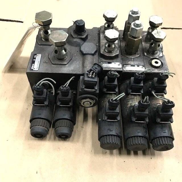 Valve Block for Still R60-30,R60-35, R60-40, R60-45, R60-50 - Hydraulický ventil pre Manipulačná technika: obrázok 1 Valve Block for Still R60-30,R60-35, R60-40, R60-45, R60-50 - Hydraulický ventil pre Manipulačná technika: obrázok 1
