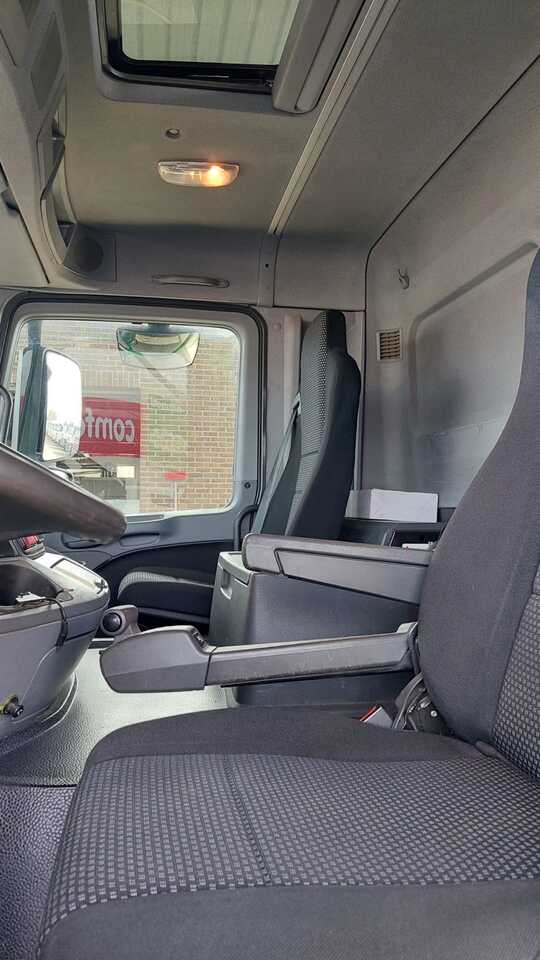 MERCEDES ACTROS - Cisternové vozidlo: obrázok 5 MERCEDES ACTROS - Cisternové vozidlo: obrázok 5