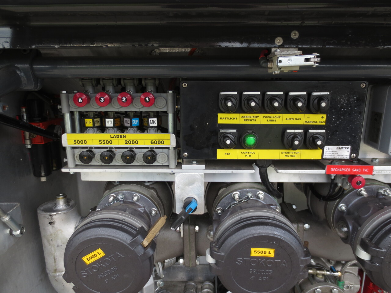 SCANIA G370 - Cisternové vozidlo: obrázok 3 SCANIA G370 - Cisternové vozidlo: obrázok 3