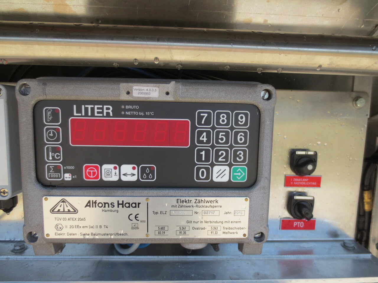 SCANIA G370 - Cisternové vozidlo: obrázok 3 SCANIA G370 - Cisternové vozidlo: obrázok 3