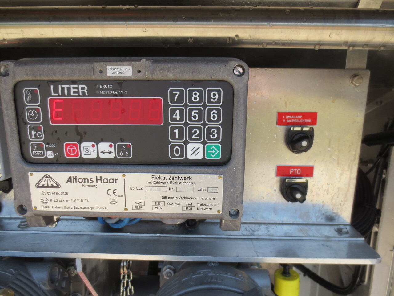 SCANIA G370 - Cisternové vozidlo: obrázok 3 SCANIA G370 - Cisternové vozidlo: obrázok 3