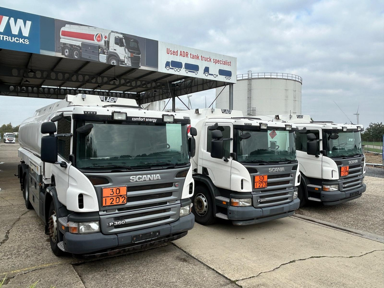 SCANIA P320/P360 (lot of 3) - Cisternové vozidlo: obrázok 3 SCANIA P320/P360 (lot of 3) - Cisternové vozidlo: obrázok 3