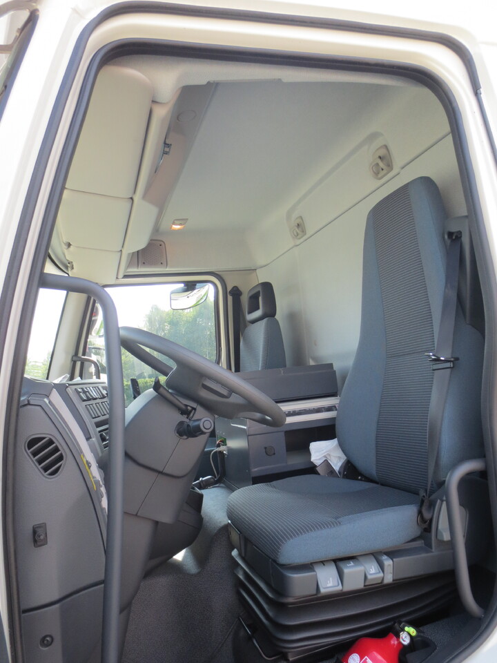 VOLVO FL - Cisternové vozidlo: obrázok 2 VOLVO FL - Cisternové vozidlo: obrázok 2
