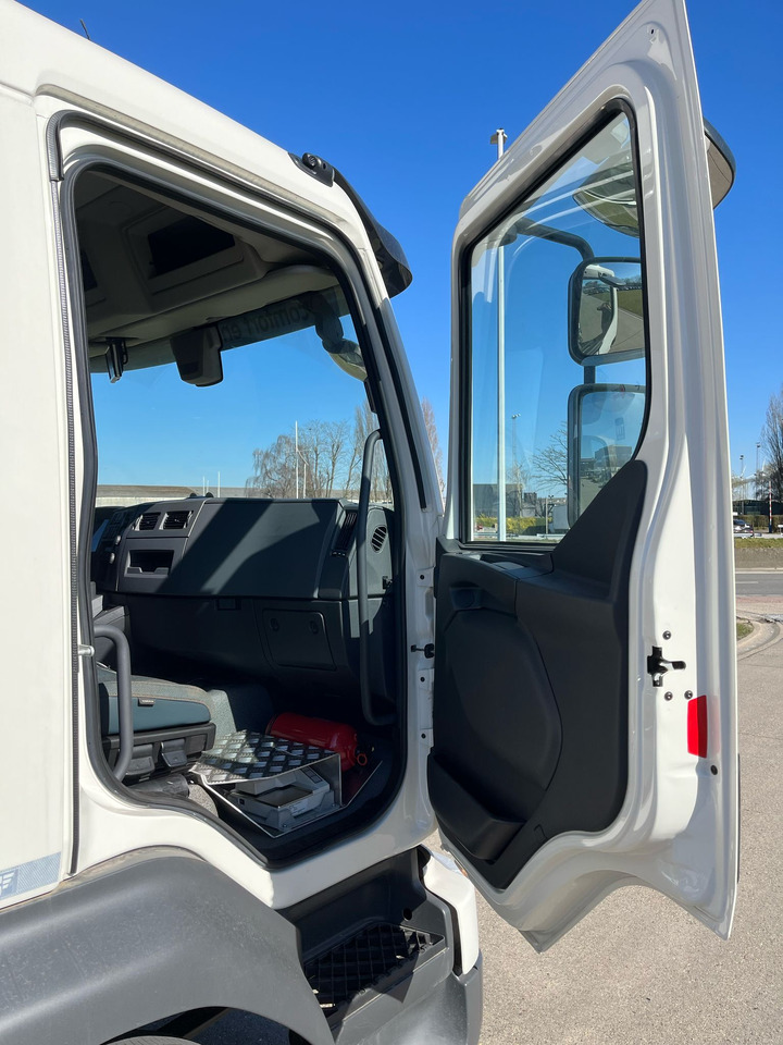 VOLVO FL - Cisternové vozidlo: obrázok 3 VOLVO FL - Cisternové vozidlo: obrázok 3