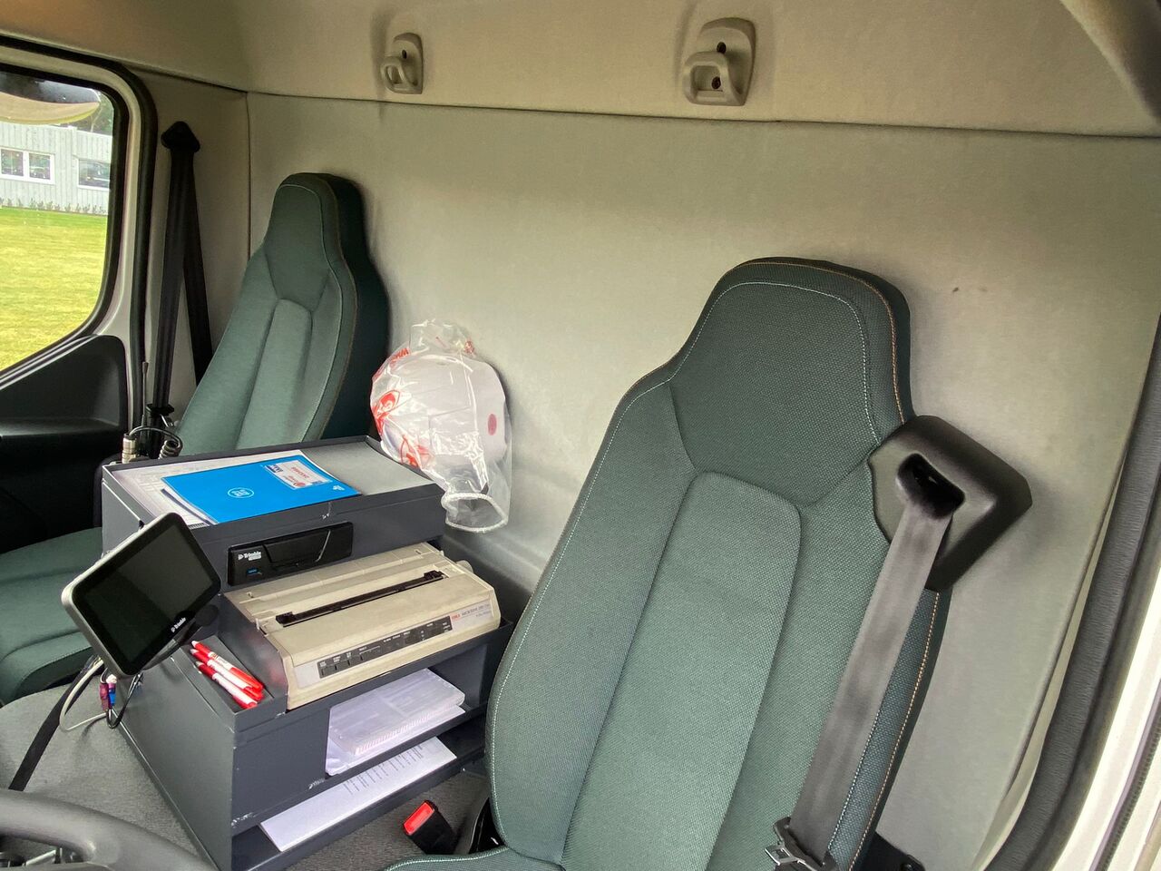 VOLVO FL - Cisternové vozidlo: obrázok 3 VOLVO FL - Cisternové vozidlo: obrázok 3