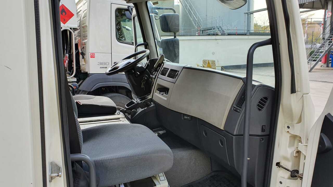 VOLVO FL - Cisternové vozidlo: obrázok 3 VOLVO FL - Cisternové vozidlo: obrázok 3