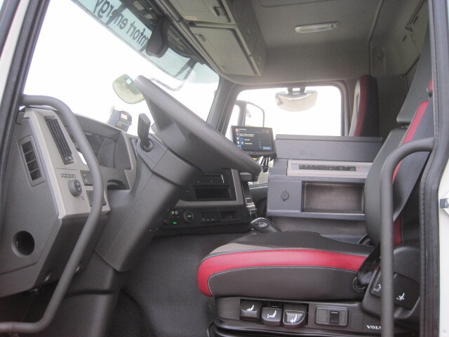 VOLVO FM - Cisternové vozidlo: obrázok 3 VOLVO FM - Cisternové vozidlo: obrázok 3