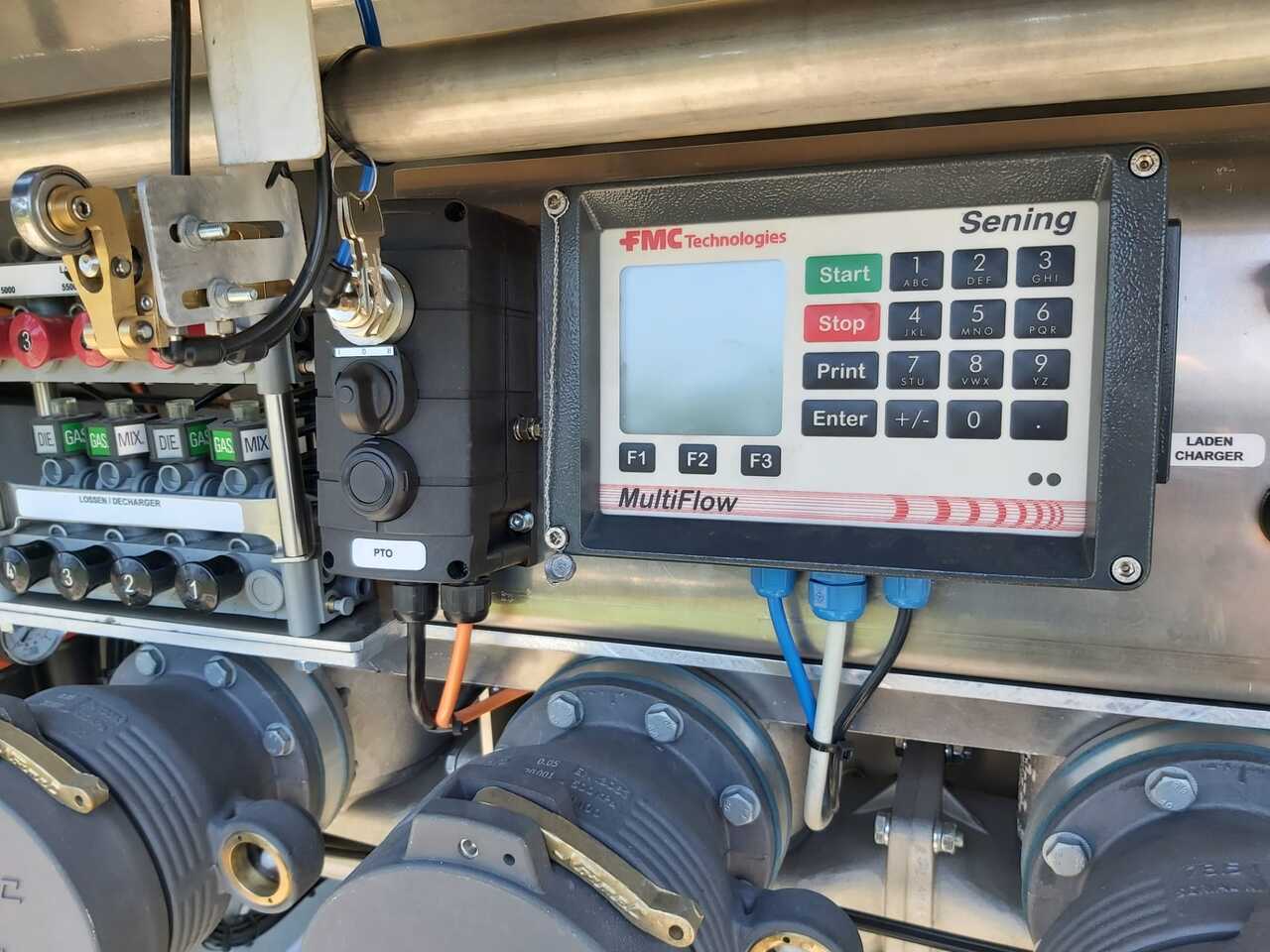 VOLVO FM - Cisternové vozidlo: obrázok 3 VOLVO FM - Cisternové vozidlo: obrázok 3