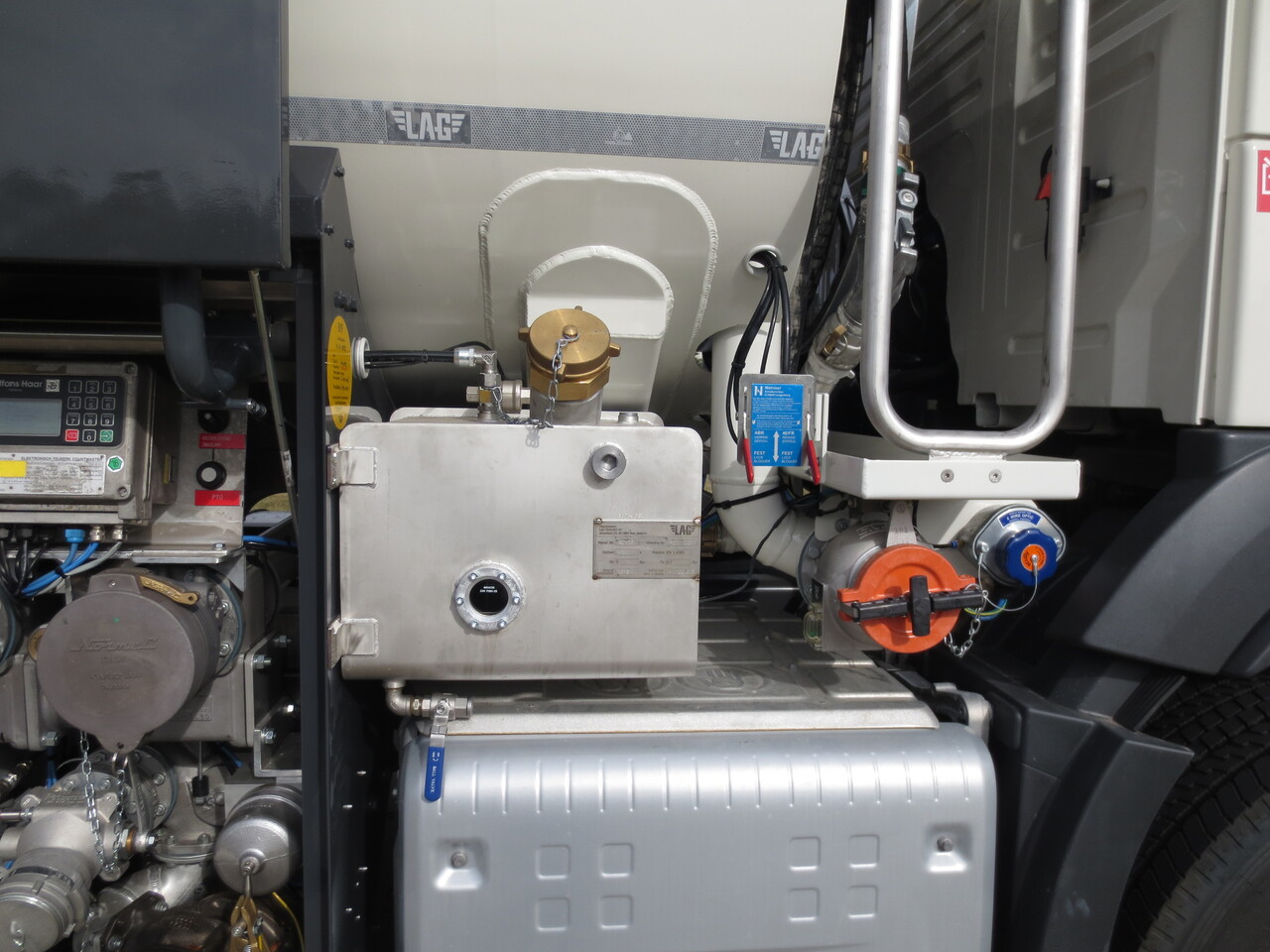 VOLVO FM - Cisternové vozidlo: obrázok 3 VOLVO FM - Cisternové vozidlo: obrázok 3