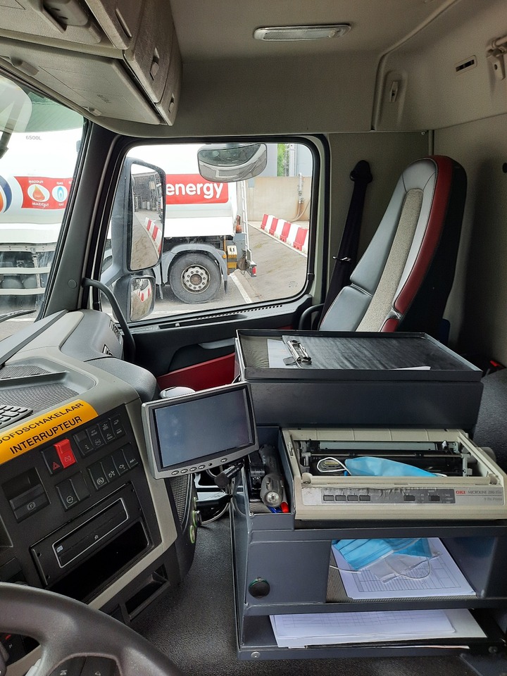 VOLVO FM - Cisternové vozidlo: obrázok 3 VOLVO FM - Cisternové vozidlo: obrázok 3