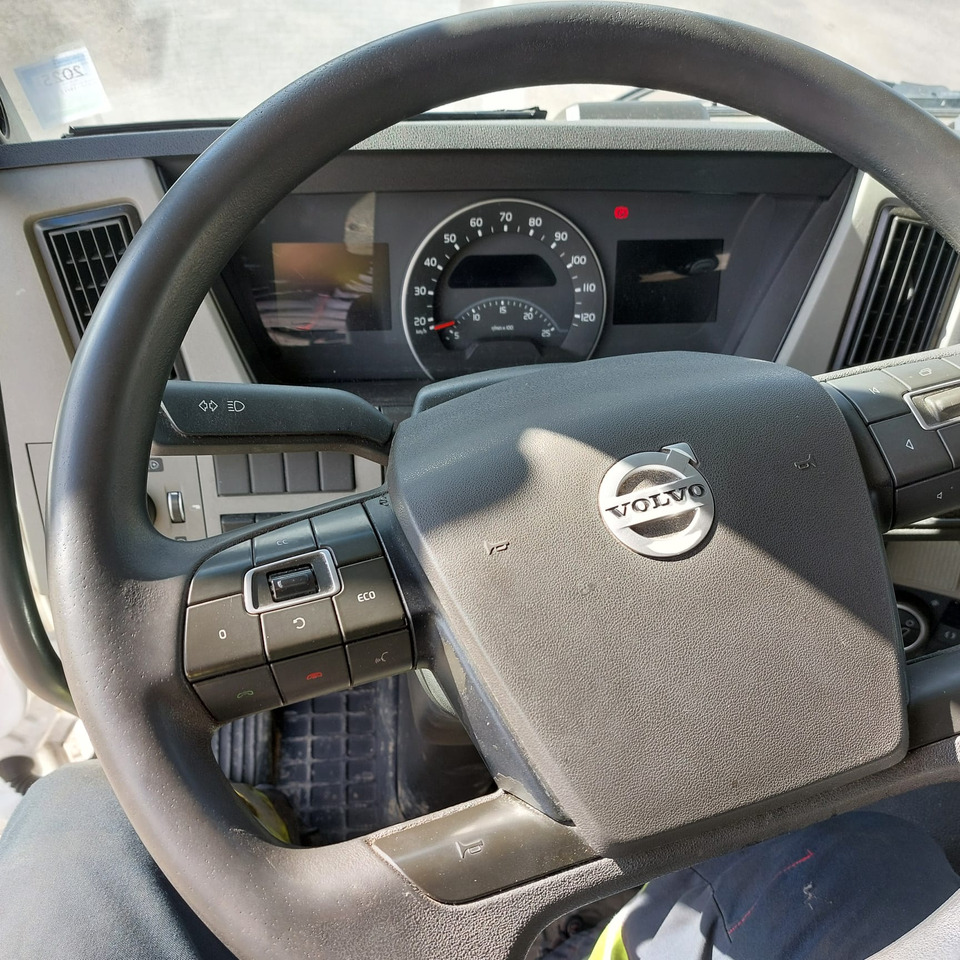 VOLVO FM - Cisternové vozidlo: obrázok 2 VOLVO FM - Cisternové vozidlo: obrázok 2