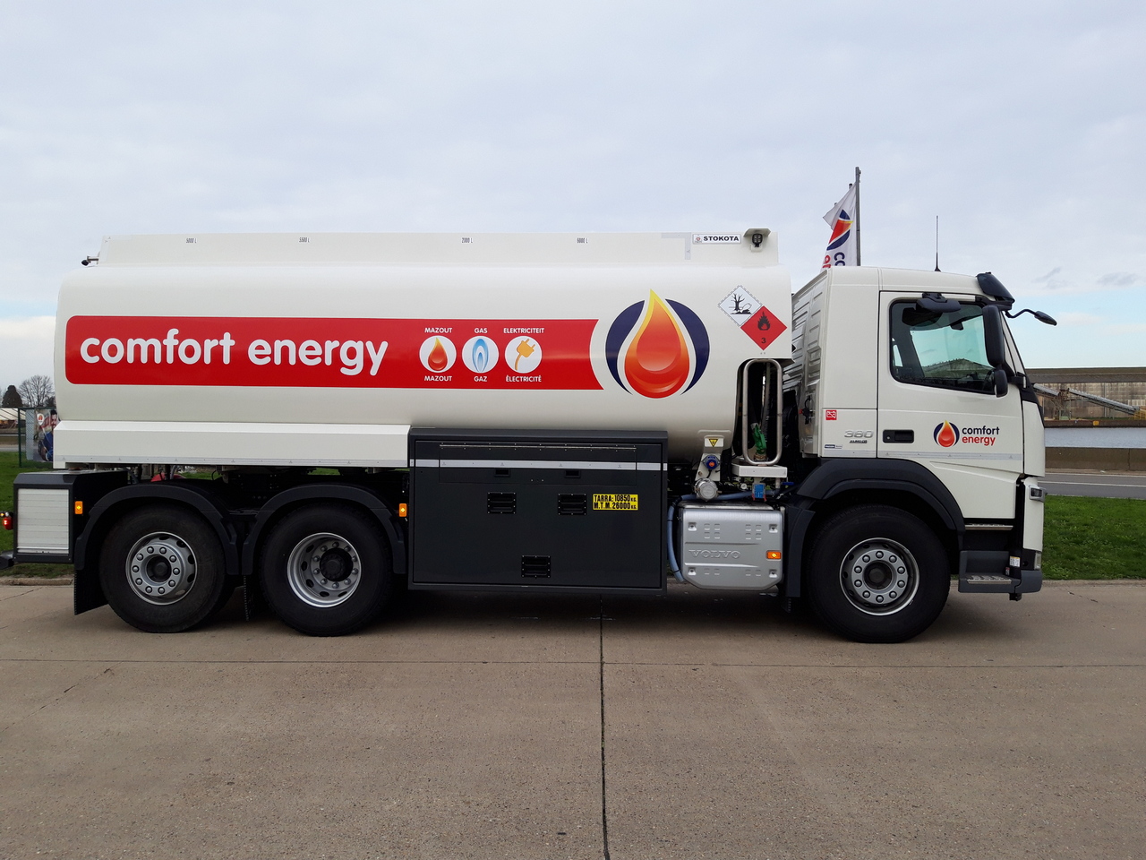 Cisternové vozidlo VOLVO FM: obrázok 12
