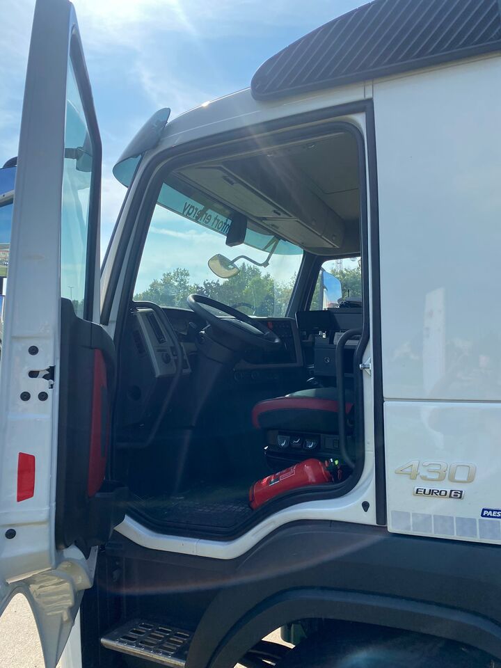 VOLVO FM430HP - Cisternové vozidlo: obrázok 4 VOLVO FM430HP - Cisternové vozidlo: obrázok 4