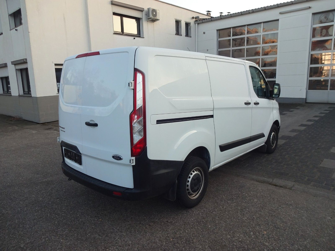 Ford Transit Custom Kasten 280 L1H1, PDC - Furgon: obrázok 5 Ford Transit Custom Kasten 280 L1H1, PDC - Furgon: obrázok 5