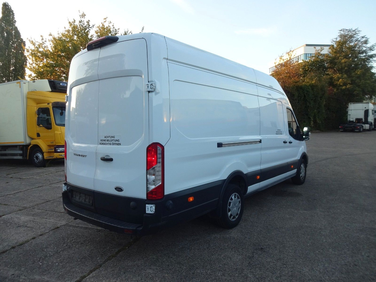 Ford Transit Kasten L4H2, Klima, Tempomat, Kamera - Furgon: obrázok 5 Ford Transit Kasten L4H2, Klima, Tempomat, Kamera - Furgon: obrázok 5