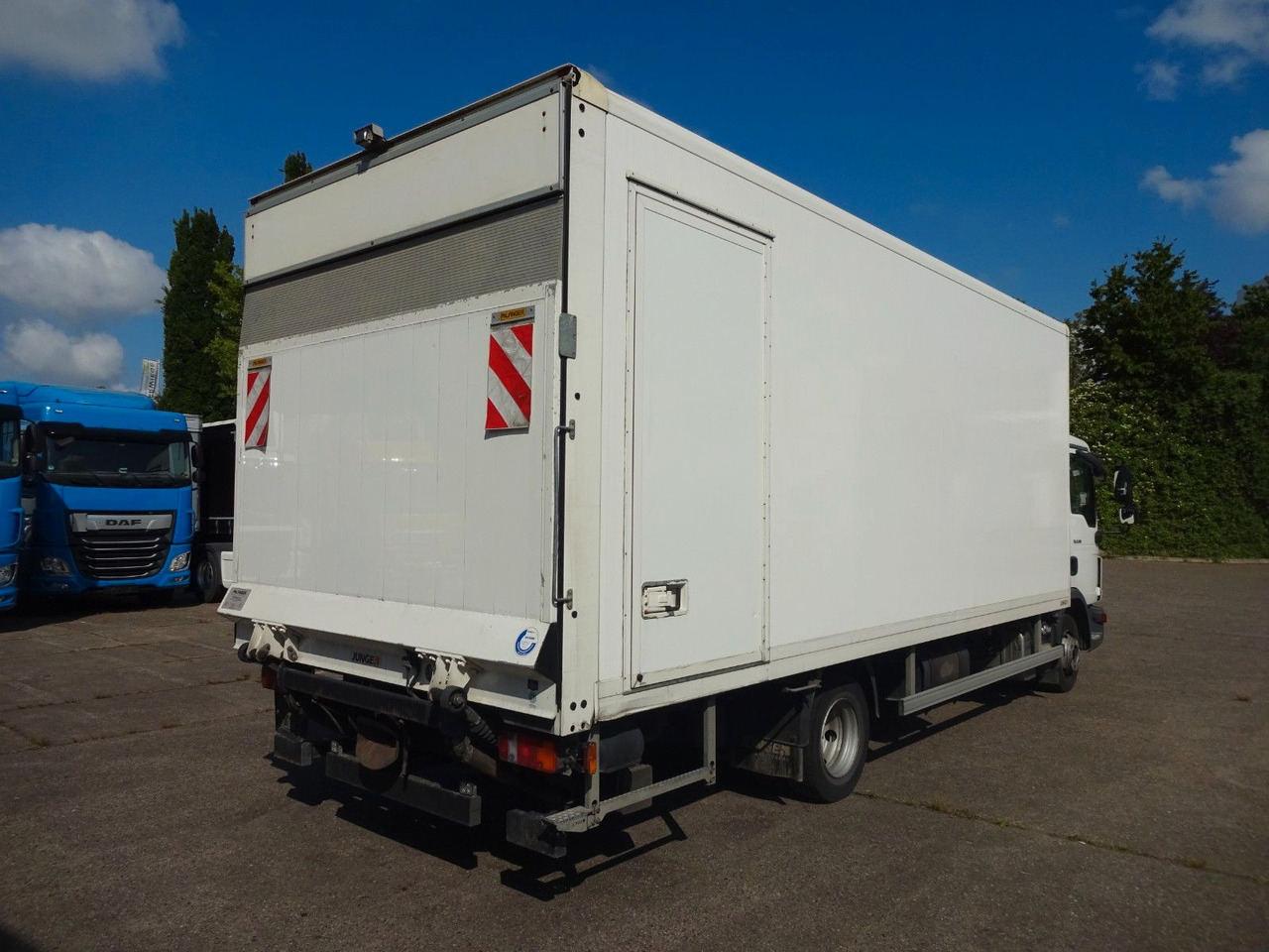 MAN TGL 8.190, LBW, Luft, Tempomat, Standheizung - Dodávka skriňová nadstavba: obrázok 5 MAN TGL 8.190, LBW, Luft, Tempomat, Standheizung - Dodávka skriňová nadstavba: obrázok 5