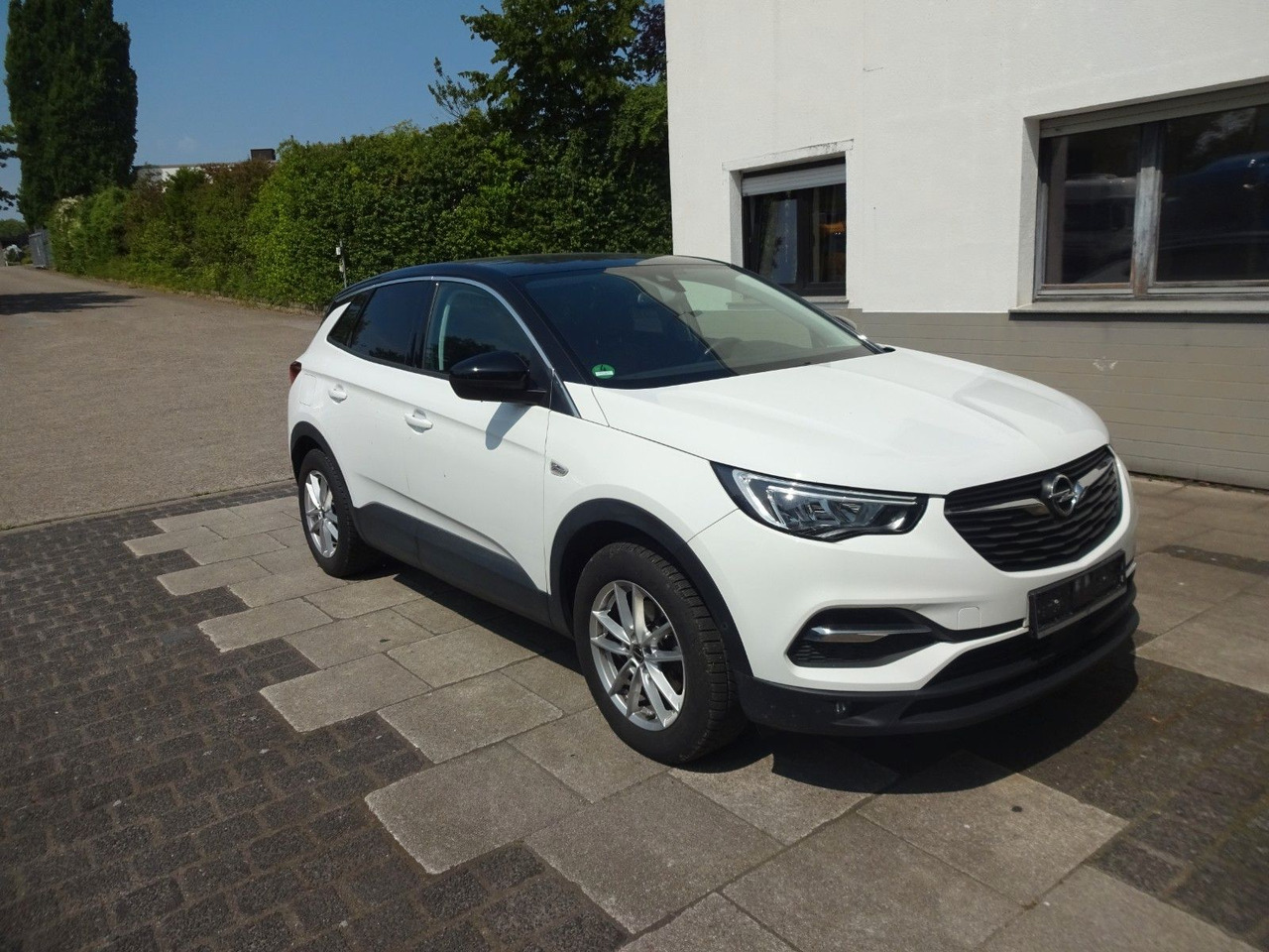 Opel Grandland (X) - SUV: obrázok 3 Opel Grandland (X) - SUV: obrázok 3