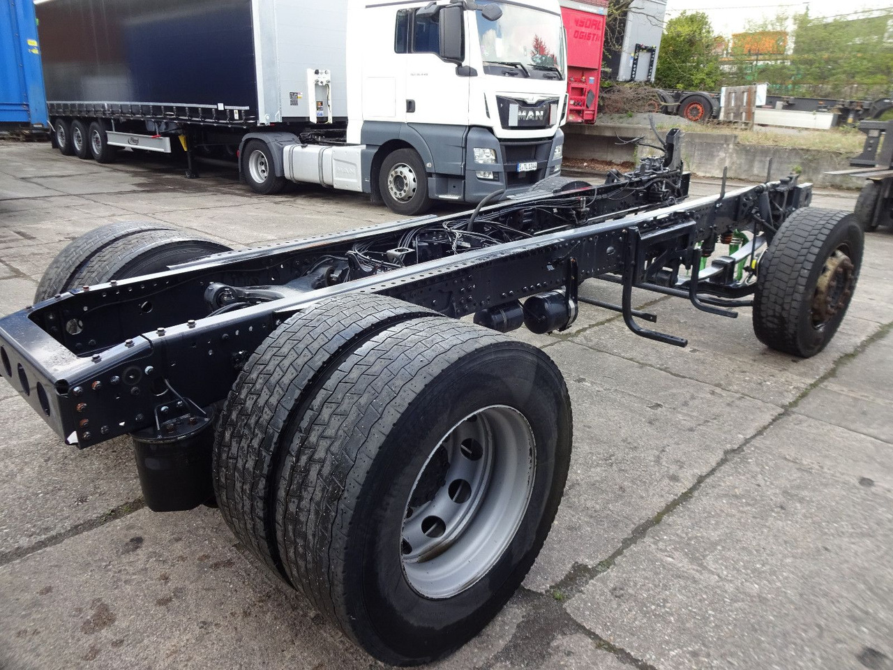 MAN TGX 18.480, Chassis mit Hinterachse, Bj-2016 - Ťahač: obrázok 5 MAN TGX 18.480, Chassis mit Hinterachse, Bj-2016 - Ťahač: obrázok 5