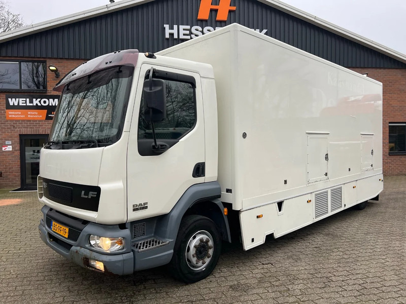DAF LF 180 4X2 Verkoopopbouw/Verkaufsaufbau +Koeling Hydraulisch uitklapbaar - Pojazdná predajňa: obrázok 3 DAF LF 180 4X2 Verkoopopbouw/Verkaufsaufbau +Koeling Hydraulisch uitklapbaar - Pojazdná predajňa: obrázok 3