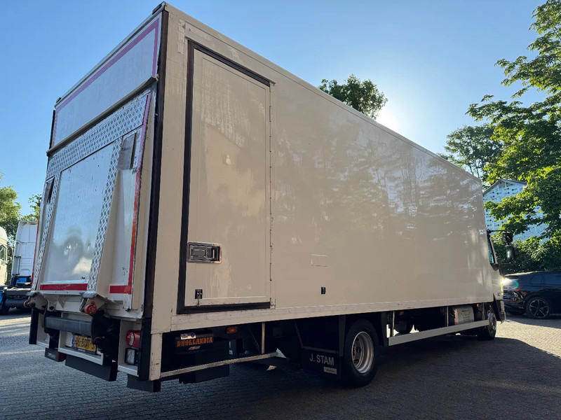 DAF LF 210 12T Airco 7.3M Koffer LBW 449.300KM NL Truck - Skříňový nákladní auto: obrázok 5 DAF LF 210 12T Airco 7.3M Koffer LBW 449.300KM NL Truck - Skříňový nákladní auto: obrázok 5