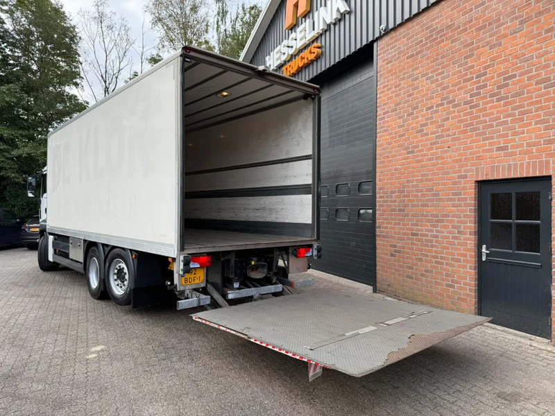 MAN TGS 26.320 EEV Koffer Stuuras AHK 3.000KG LBW 370.859 KM! NL Truck - Skříňový nákladní auto: obrázok 4 MAN TGS 26.320 EEV Koffer Stuuras AHK 3.000KG LBW 370.859 KM! NL Truck - Skříňový nákladní auto: obrázok 4